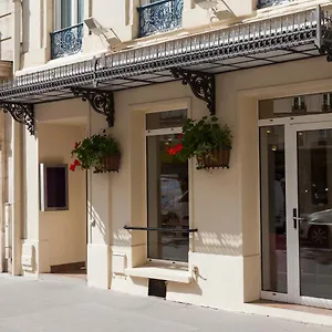 Western Aurore 3*, Paris Frankreich