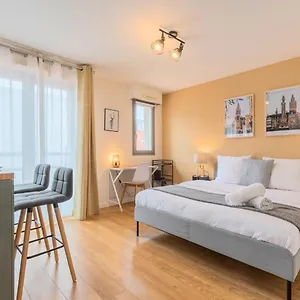 Hypercentre Equipped For 2 People! Appartement Lille