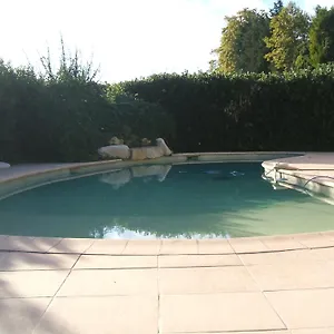 Mas Des Retrouvailles , Châteaurenard Francia