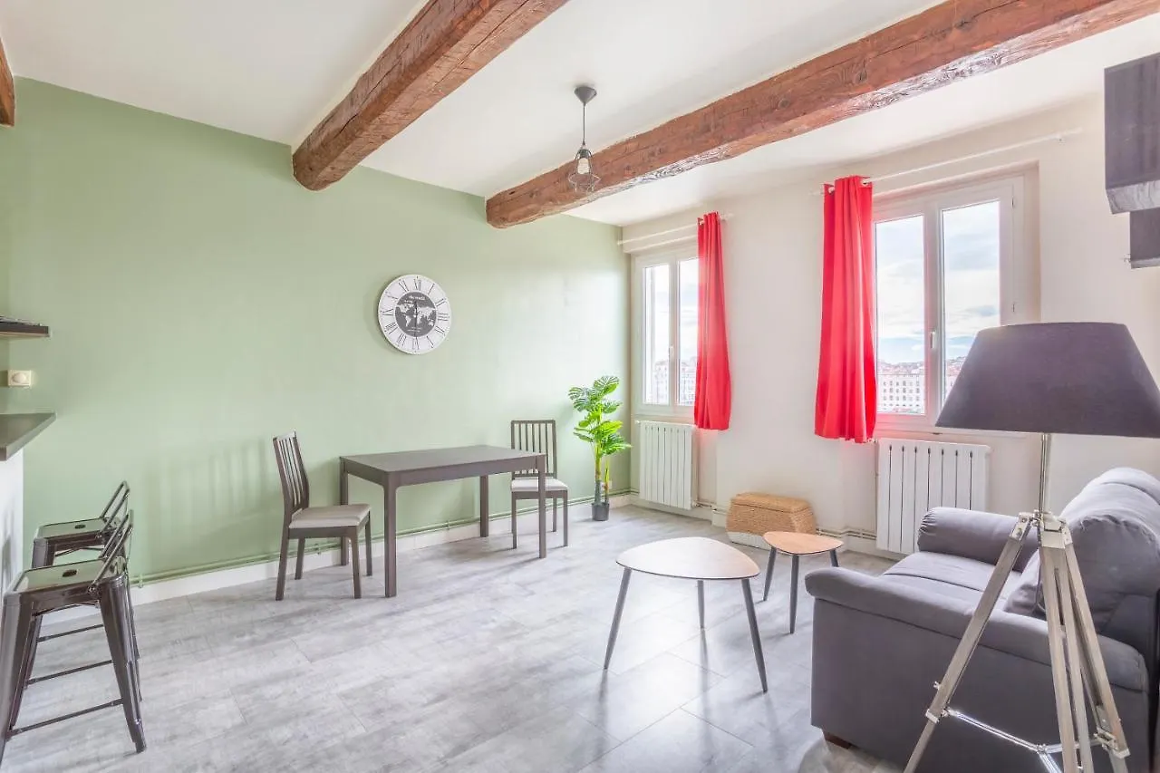 Hostel Ambassade Bretonne Vieux-Port Marseille