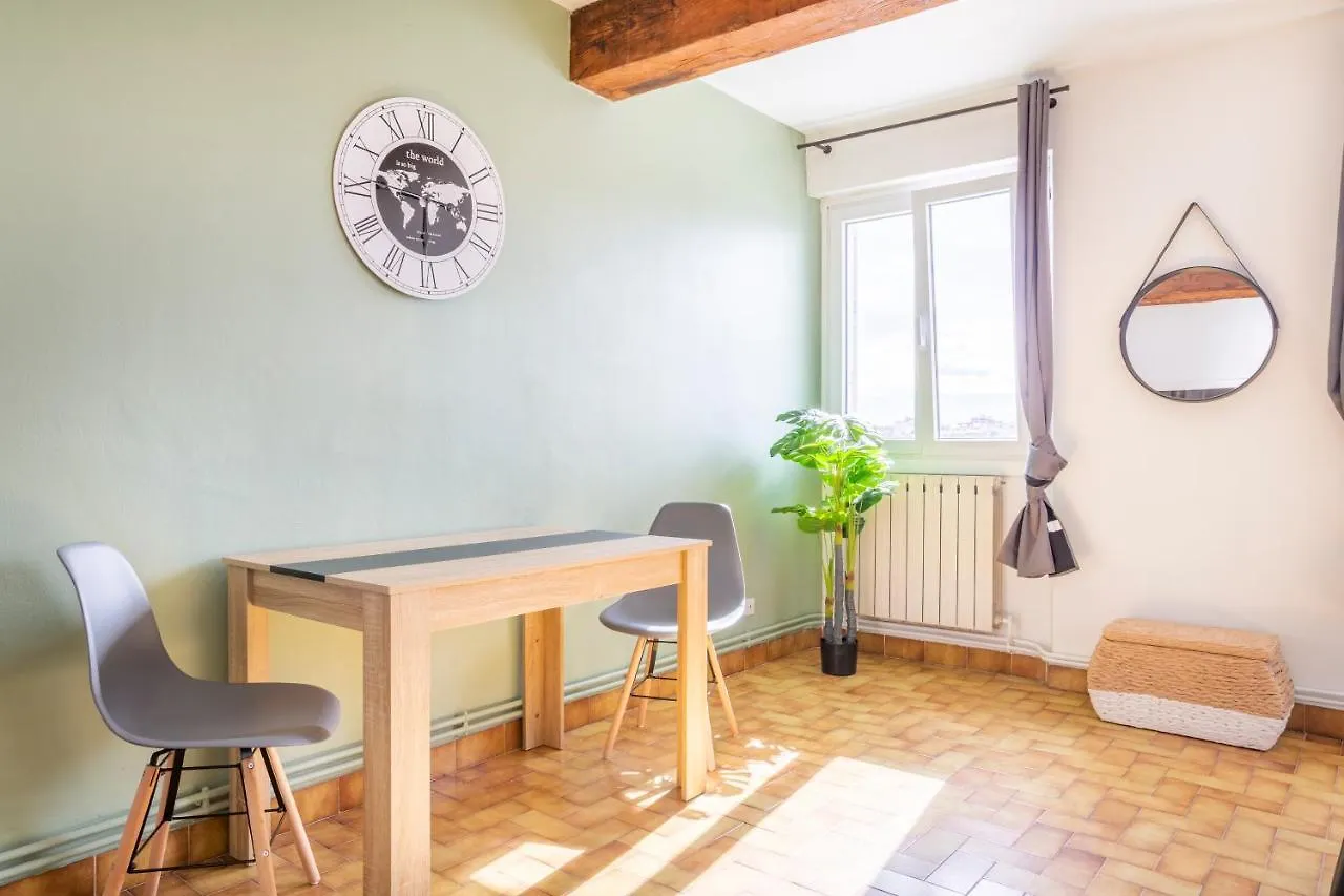Hostel Ambassade Bretonne Vieux-Port Marseille